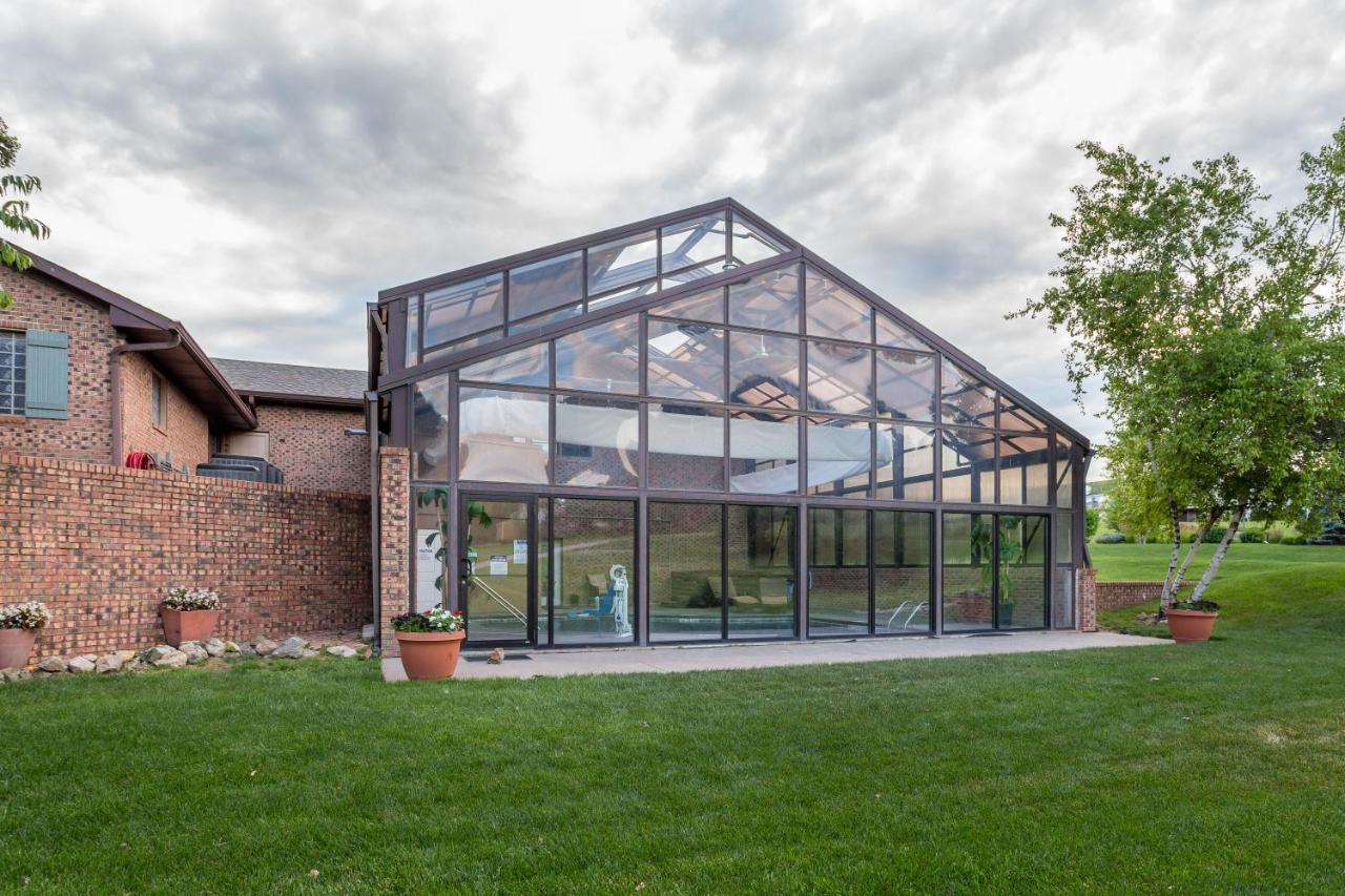 River View Lodge Le Claire Exterior photo